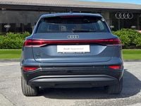 Usado Audi e-tron Sport 225 kW (306 CV) 2025 Azul SUV