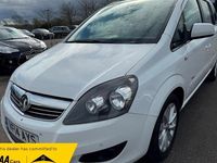 Used Vauxhall Zafira Design Edition 120 HP (88 kW) 2014 White MPV