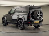 Used Land Rover Defender SE Dynamic 250 HP (183 kW) 2024 Black Estate