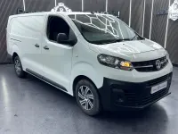 Used Vauxhall Vivaro 100 HP (73 kW) 2021 White MPV