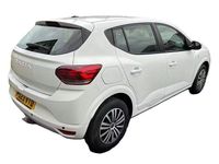Used Dacia Sandero Expression 90 HP (66 kW) 2023 White Hatchback