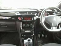 Używany Citroën DS3 2011 Coupe