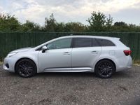 used Toyota Avensis 2.0 D-4D BUSINESS EDITION 5d 141 BHP