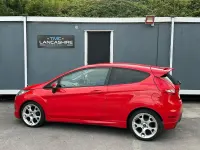 Used Ford Fiesta Zetec 2012 Red Hatchback