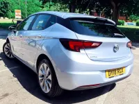 Used Vauxhall Astra Design Edition 101 HP (74 kW) 2018 Silver Hatchback