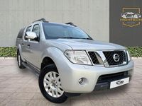 Begagnad Nissan Navara 2011 Silver Pickup