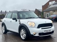 Begagnad Mini Cooper S 2012 Vit Halvkombi