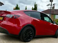 Used Tesla Model Y Long Range AWD 286 kW (389 HP) 2025 SUV