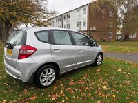 Second-hand Honda Jazz ES 99 CP (72 kW) 2012 Argintiu Hatchback
