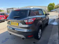 Begagnad Ford Kuga Zetec 120 HK (88 kW) 2018 Grå SUV