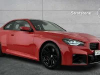 Begagnad BMW M2 Comfort Edition 454 HK (333 kW) 2023 Röd Sportkupé