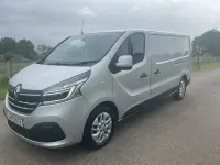 Used Renault Trafic 2020 Silver MPV