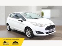 Usado Ford Fiesta Zetec 2016 Branco Citadino