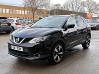 Used Nissan Qashqai N-Connecta 110 HP (80 kW) 2017 Black pearl SUV