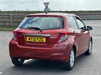 Used Toyota Yaris Multidrive S 101 HP (74 kW) 2012 Red Hatchback