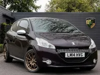 Used Peugeot 208 2014 Mauve/purple Hatchback