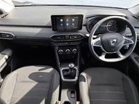 Used Dacia Jogger Extreme 109 HP (80 kW) 2022 Grey MPV