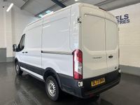 Usado Ford Transit 130 CV (95 kW) 2023 Blanco Van