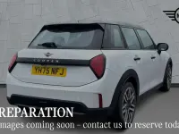 Used Mini Cooper Hatch 113 kW (154 HP) 2025 White Hatchback