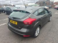 Used Ford Focus Titanium 125 HP (91 kW) 2015 Grey Hatchback