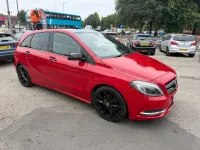 Used Mercedes B180 109 HP (80 kW) 2014 Red Hatchback