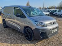 Used Citroën Berlingo Start 130 HP (95 kW) 2020 Grey MPV