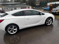Used Vauxhall Astra GTC SRi 2015 White Hatchback