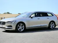 Used Volvo V90 Inscription 190 HP (139 kW) 2017 Gold Estate