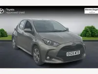 Used Toyota Yaris 114 HP (83 kW) 2025 Bronze Hatchback