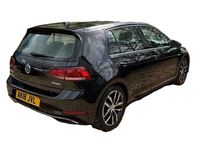Used VW Golf VII SE 130 HP (95 kW) 2018 Black Hatchback