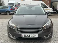 Usado Ford Focus Titanium 120 HP (88 kW) 2015 Cinzento Carrinha