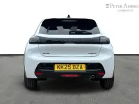 Used Peugeot 208 Premium 108 HP (79 kW) 2025 White Hatchback