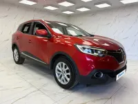 Usado Renault Kadjar Dynamique 110 HP (80 kW) 2016 Vermelho SUV