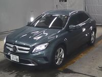 Used Mercedes GLA250 Exclusive 2015 Blue SUV