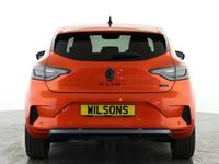 Used Renault Clio V Esprit Alpine 143 HP (105 kW) 2024 Orange  Hatchback