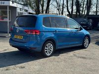 Used VW Touran Family 115 HP (84 kW) 2017 Blue MPV