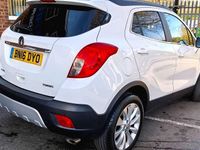 Used Vauxhall Mokka 152 HP (111 kW) 2016 White SUV