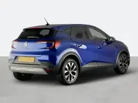 Używany Renault Captur Evolution 143 KM (105 kW) 2023 Niebieski SUV