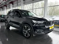 Usado Volvo XC40 R-Design Pro 163 HP (119 kW) 2020 Preto SUV