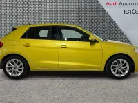 Used Audi A1 Sport 94 HP (69 kW) 2022 Yellow SUV