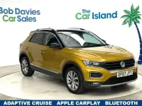 Used VW T-Roc Design 115 HP (84 kW) 2018 Yellow SUV
