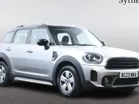 Używany Mini Cooper Countryman Classic 134 KM (98 kW) 2023 Srebrny SUV