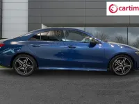 Gebraucht Mercedes CLA220 Executive 190 PS (139 kW) 2022 Blau Limousine