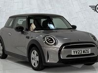 Używany Mini Cooper Classic 136 KM (100 kW) 2023 Srebrny Hatchback
