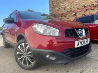 Used Nissan Qashqai 360º 110 HP (80 kW) 2013 Red SUV