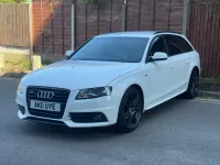 Begagnad Audi A4 Black Edition 2011 Vit Kombi