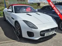 Usado Jaguar F-Type R-Dynamic 300 HP (220 kW) 2017 Branco Cabrios