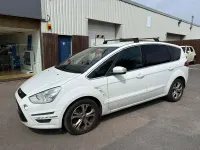 Used Ford S-MAX Titanium 140 HP (102 kW) 2012 White MPV