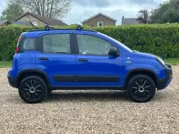 Używany Fiat Panda 4x4 90 KM (66 kW) 2019 Niebieski Hatchback