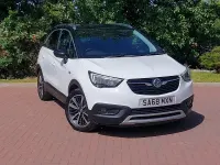 Used Vauxhall Crossland X Elite 81 HP (59 kW) 2018 White SUV